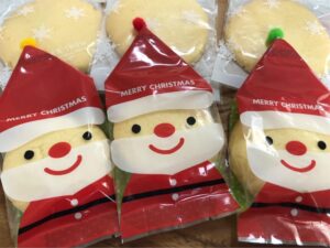 南浦和WAベーグル米粉クッキークリスマスバージョン